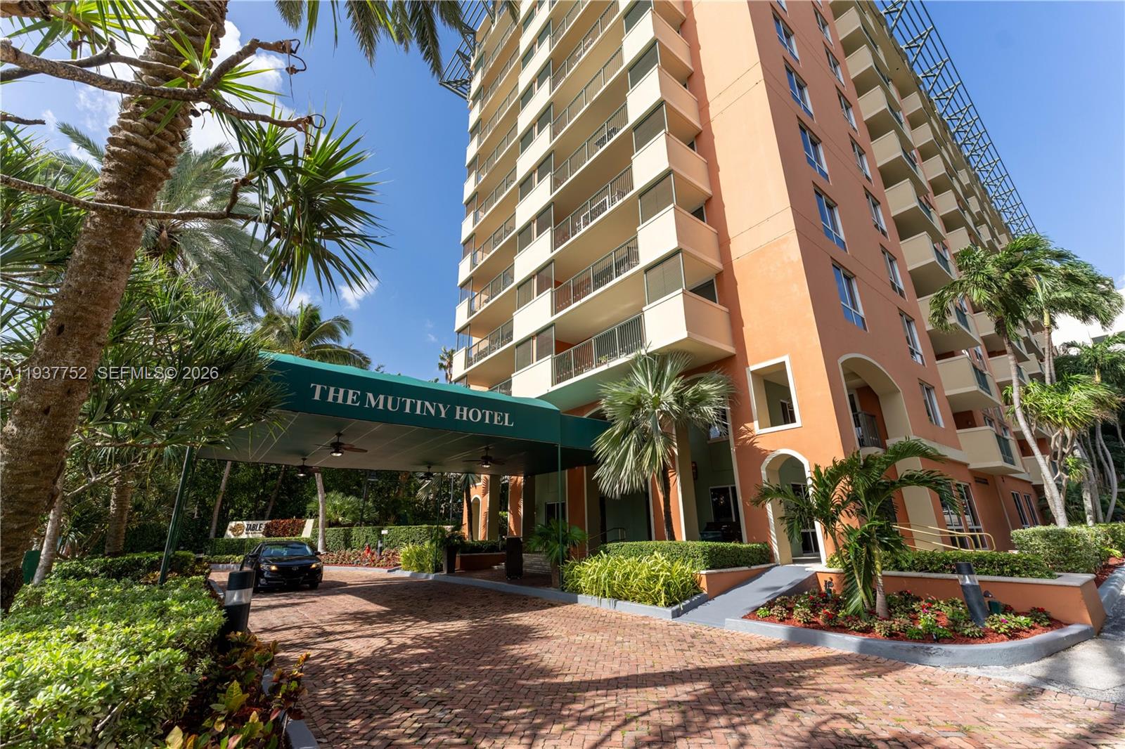 2951 S Bayshore Drive 717 Property Photo 2