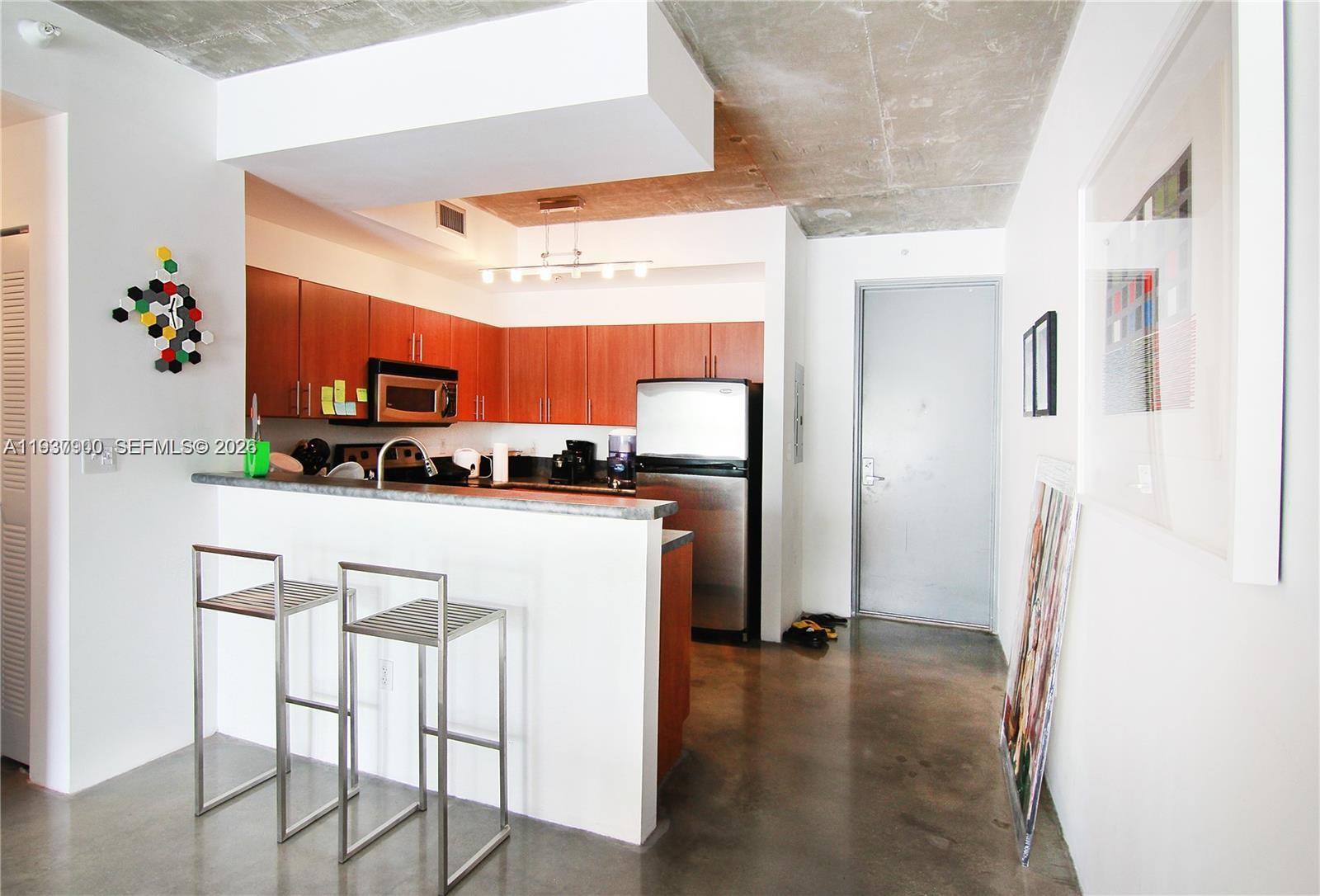 455 NE 25th Street 407