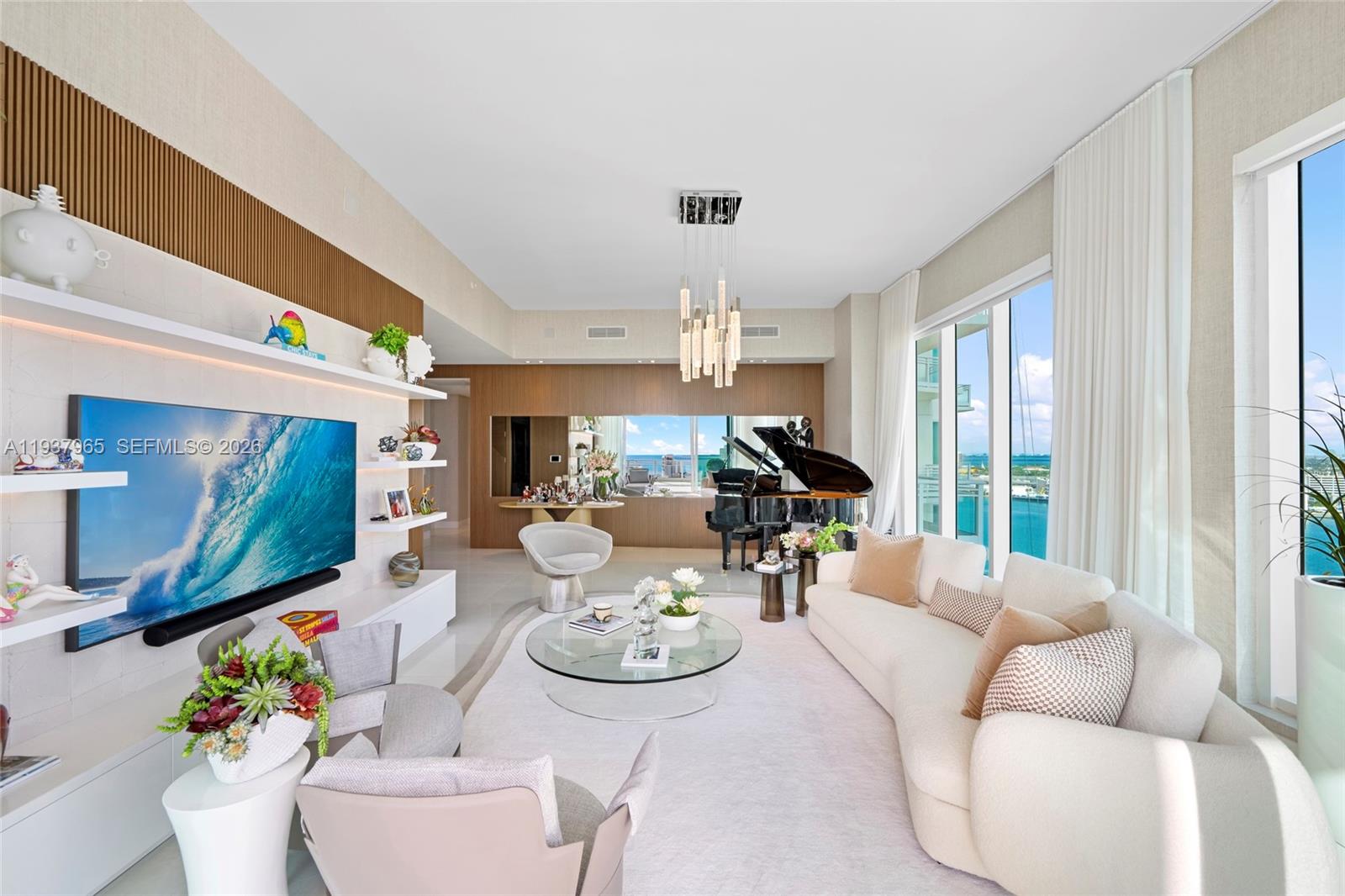 900 Brickell Key Boulevard 2004 Property Photo 2