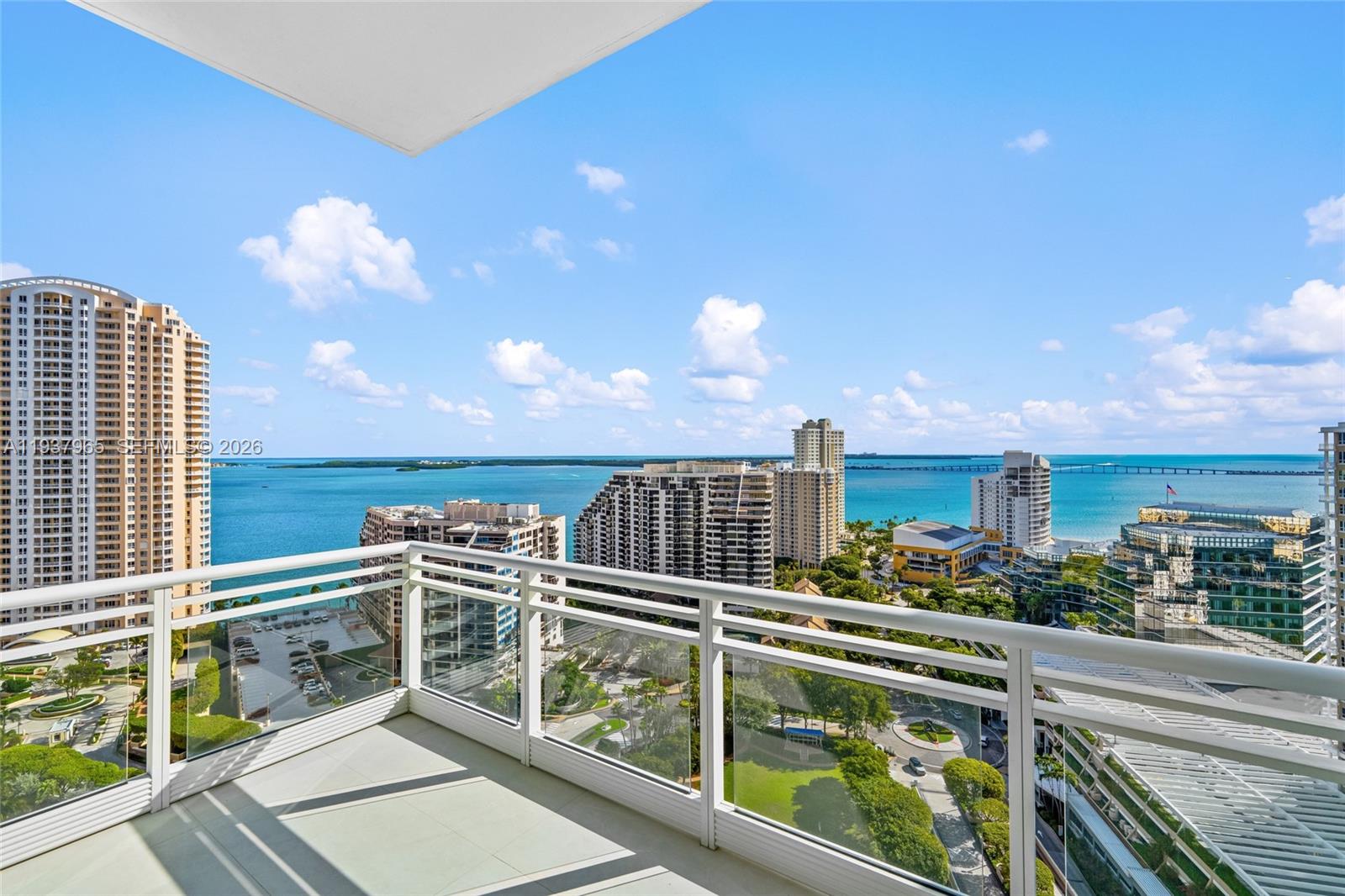900 Brickell Key Boulevard 2004 Property Photo 6