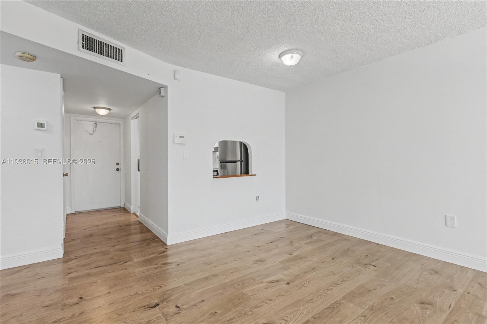 2831 Sunrise Lakes Drive E 204 Property Photo 14