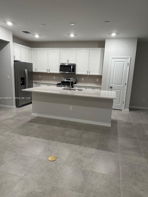 A11938076 Property Photo 31