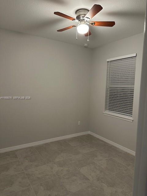 A11938076 Property Photo 36