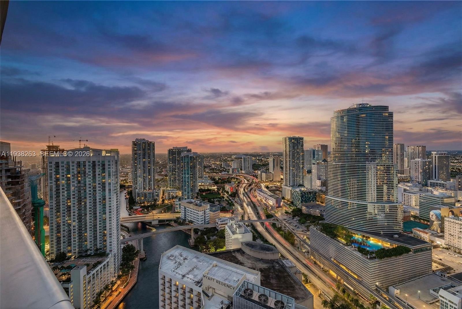 200 Biscayne Boulevard Way 4414 Property Photo 1