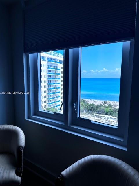 2301 Collins Avenue 1425 Property Photo 16