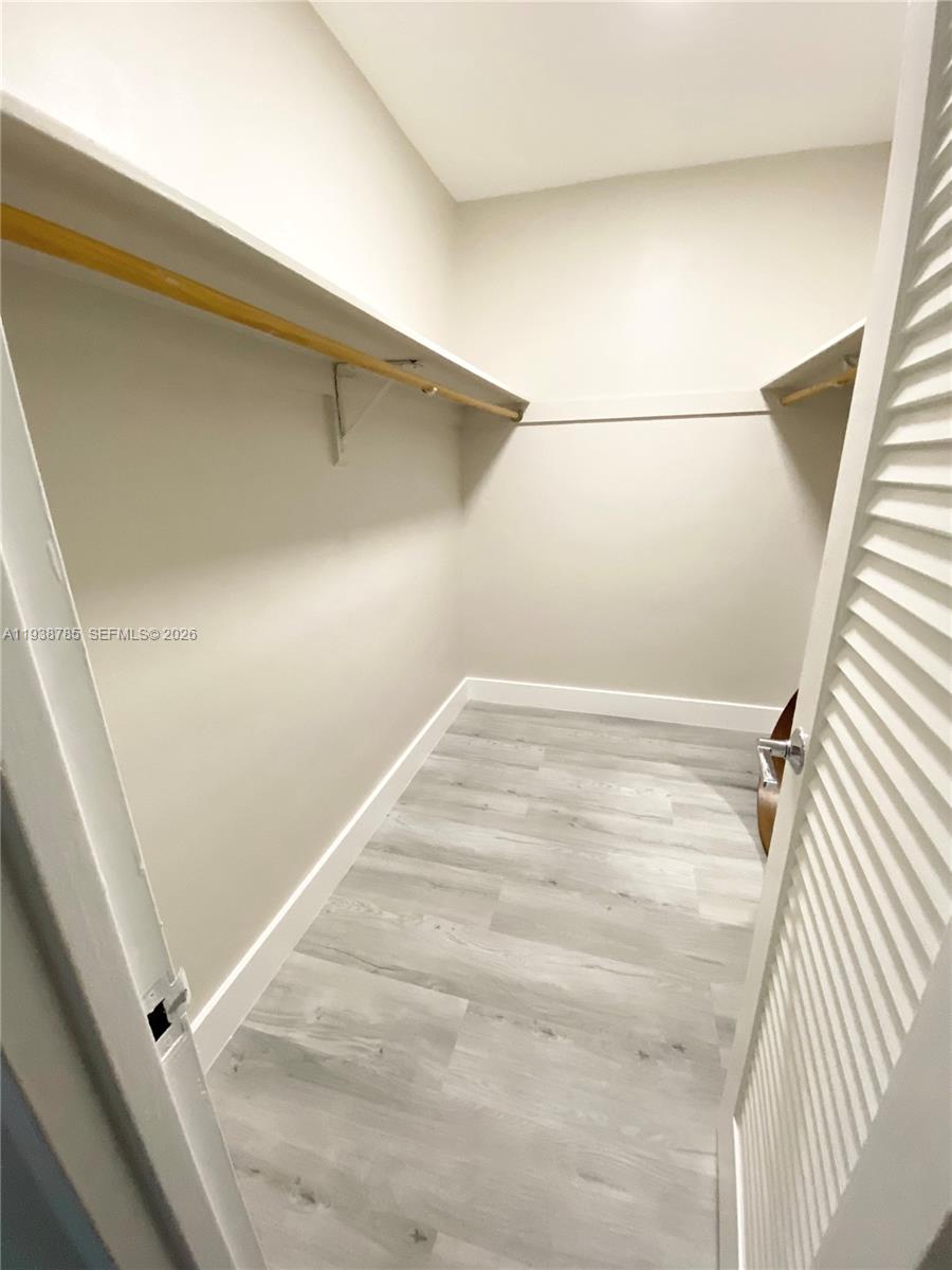 4001 S Ocean Drive 4m Property Photo 4
