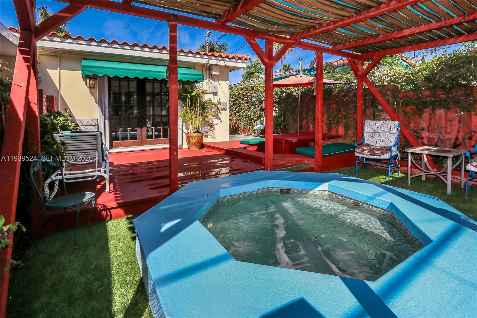 1412 Hollywood Boulevard Property Photo 26