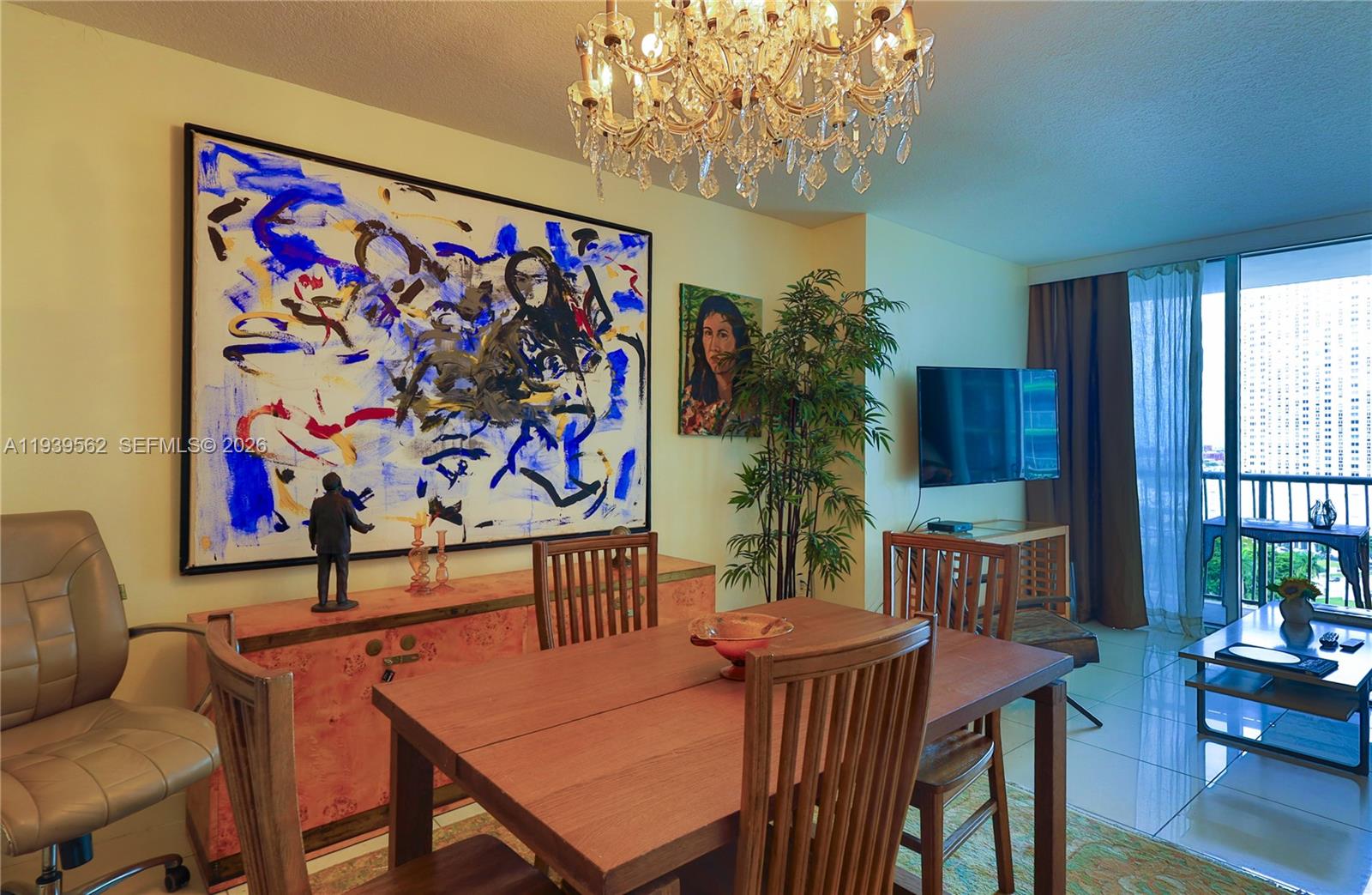 1750 N Bayshore Drive 1711 Property Photo 1
