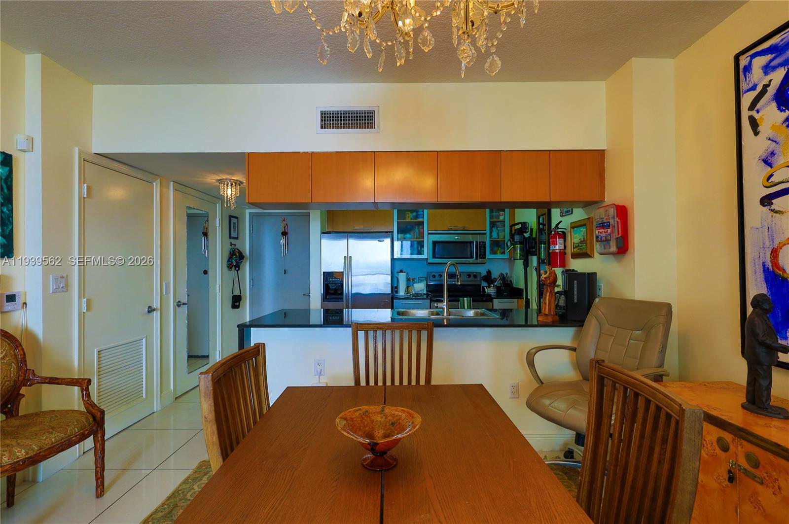 1750 N Bayshore Drive 1711 Property Photo 11