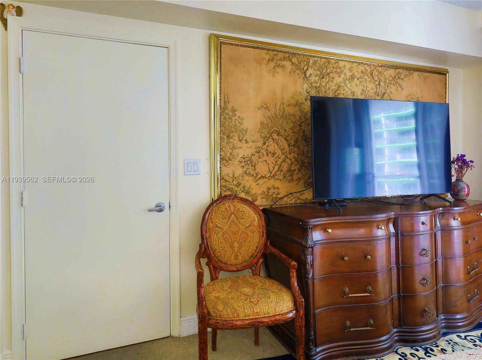 1750 N Bayshore Drive 1711 Property Photo 33