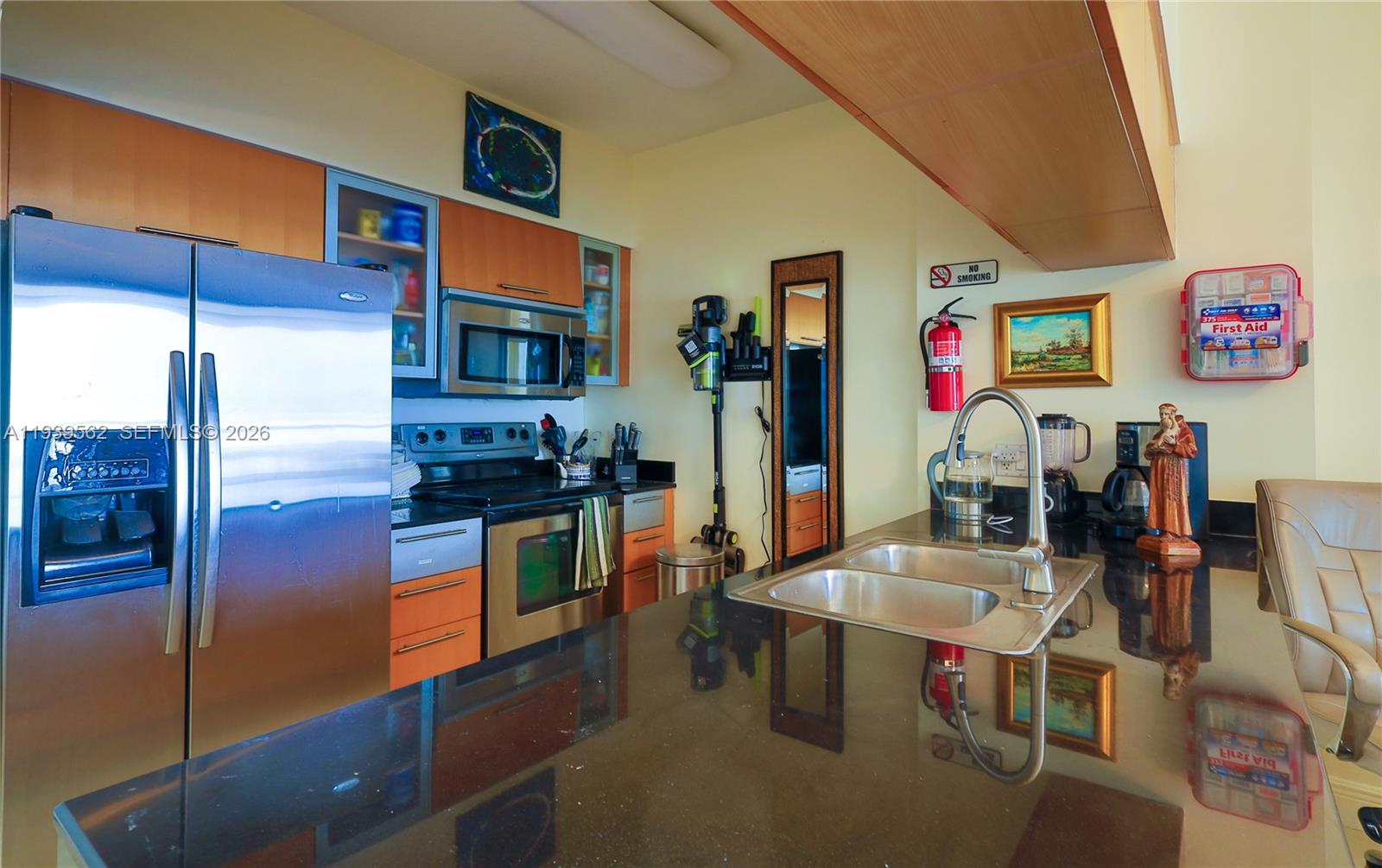 1750 N Bayshore Drive 1711 Property Photo 34