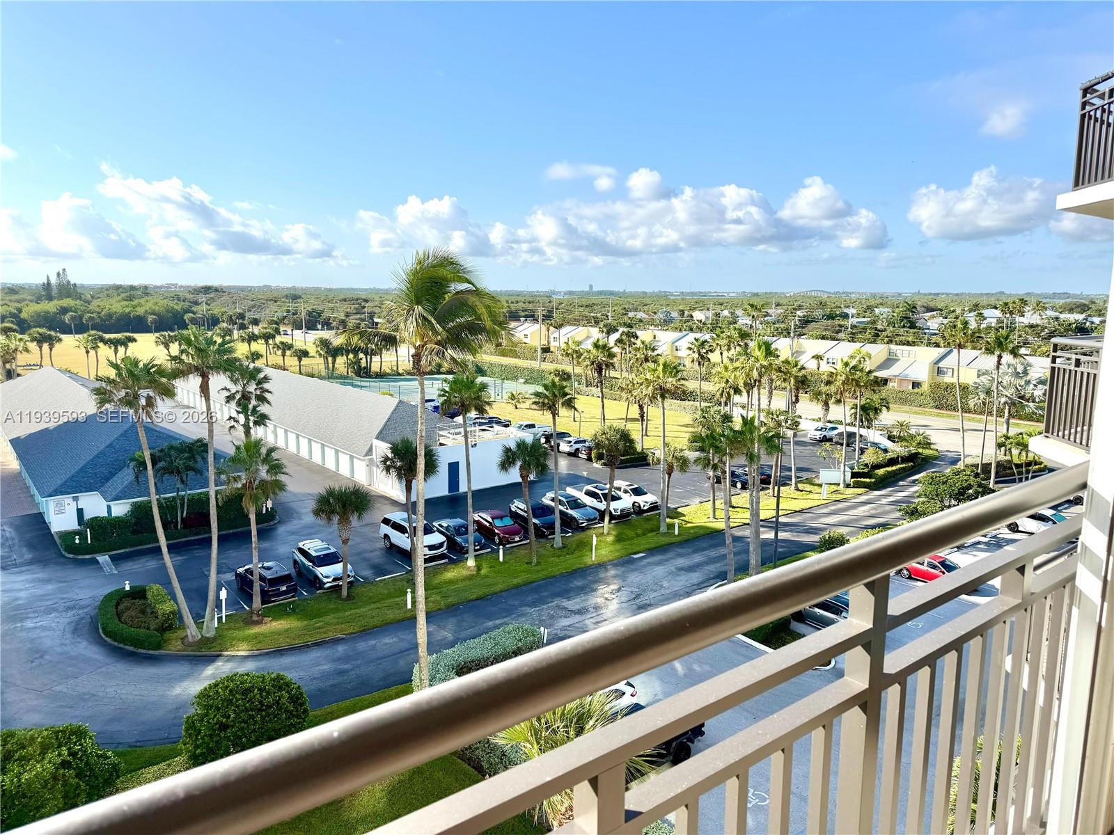 2800 N Highway A1a 607 Property Photo 12