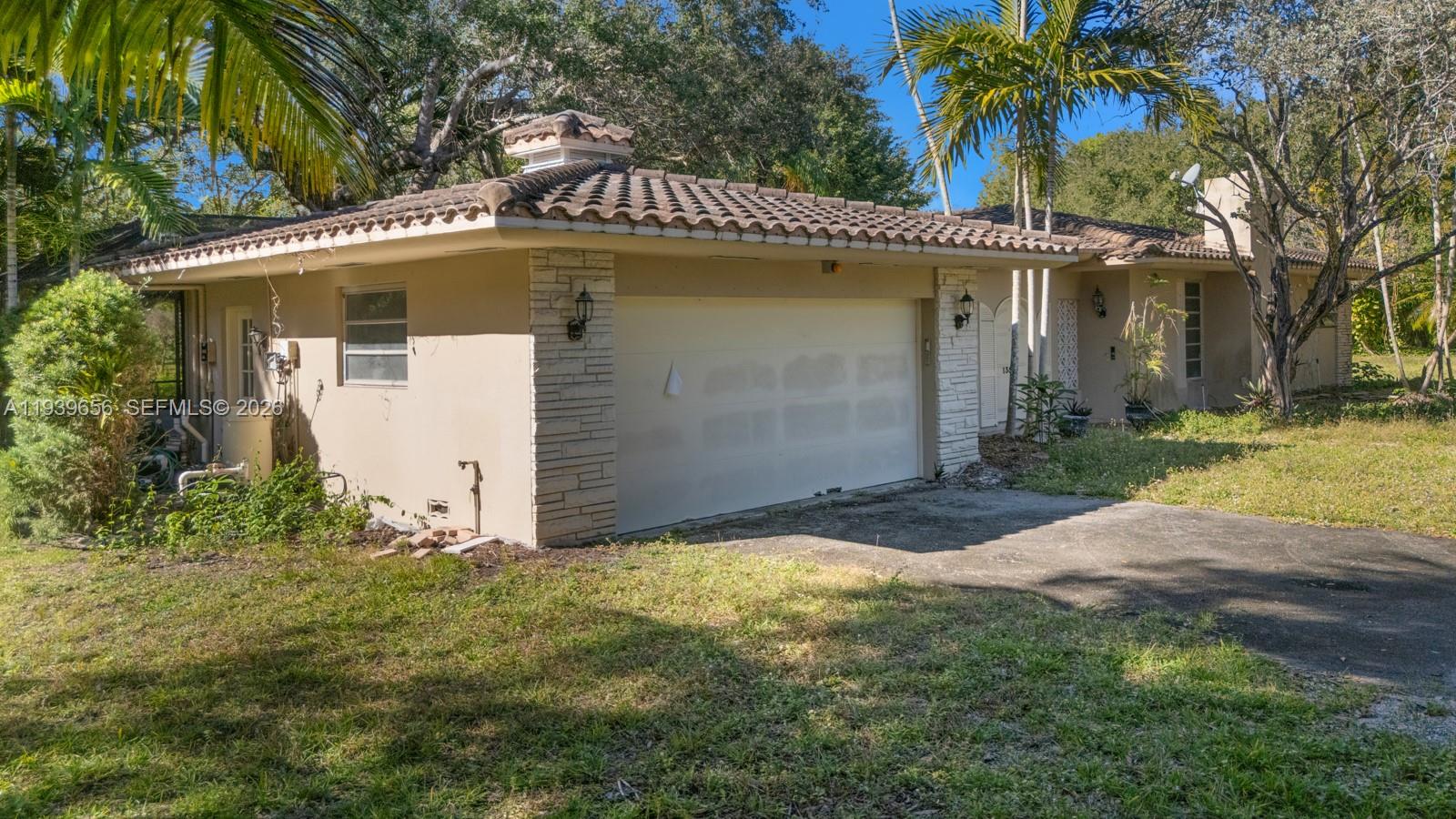 13500 Sw 68th Court Property Photo 10