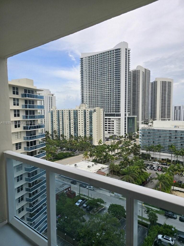 A11939979 Property Photo 1