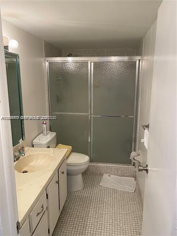 A11939979 Property Photo 19