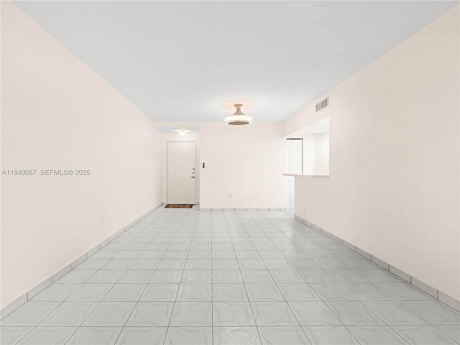 10249 Nw 9th St Circle 107-8 Property Photo 3