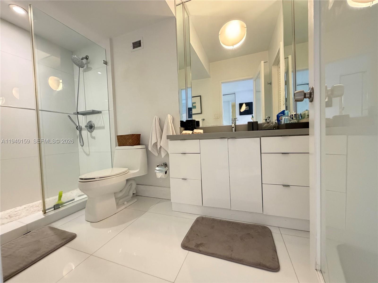 100 Lincoln Road 1230 Property Photo 14