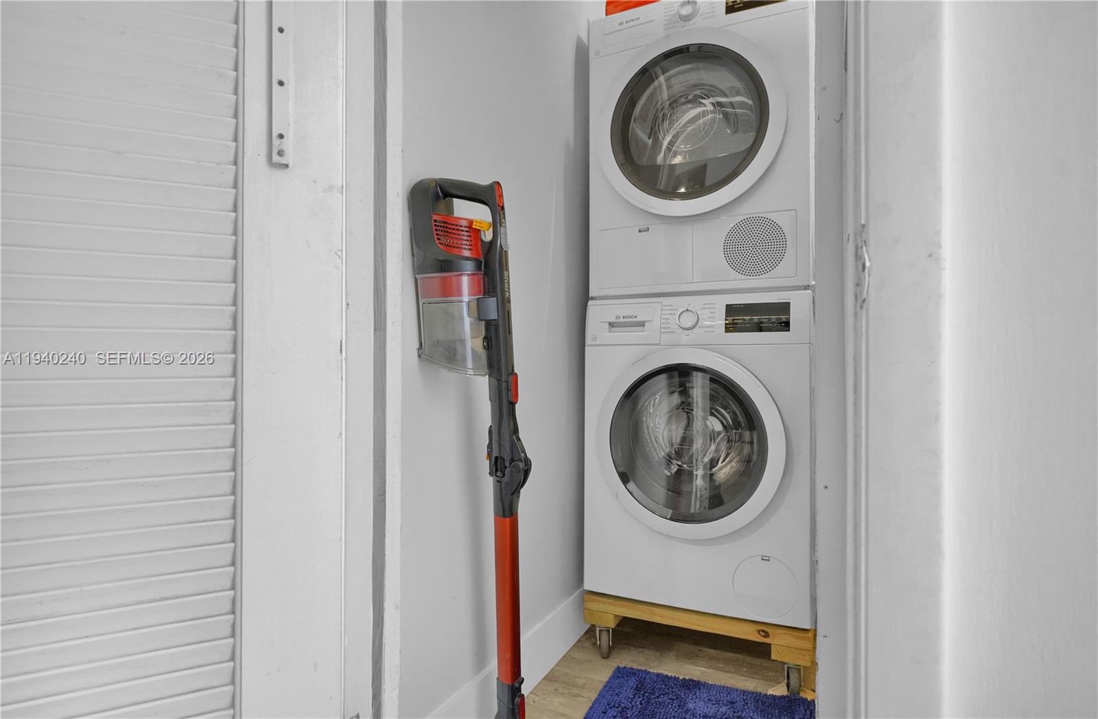 8900 Washington Boulevard 320 Property Photo 16