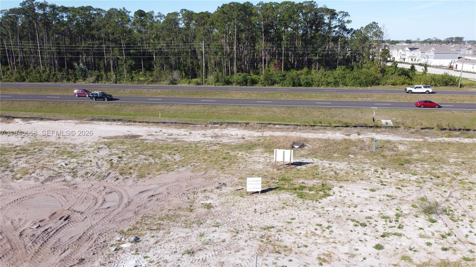 6301 E Irlo Bronson Memorial Highway Property Photo 3