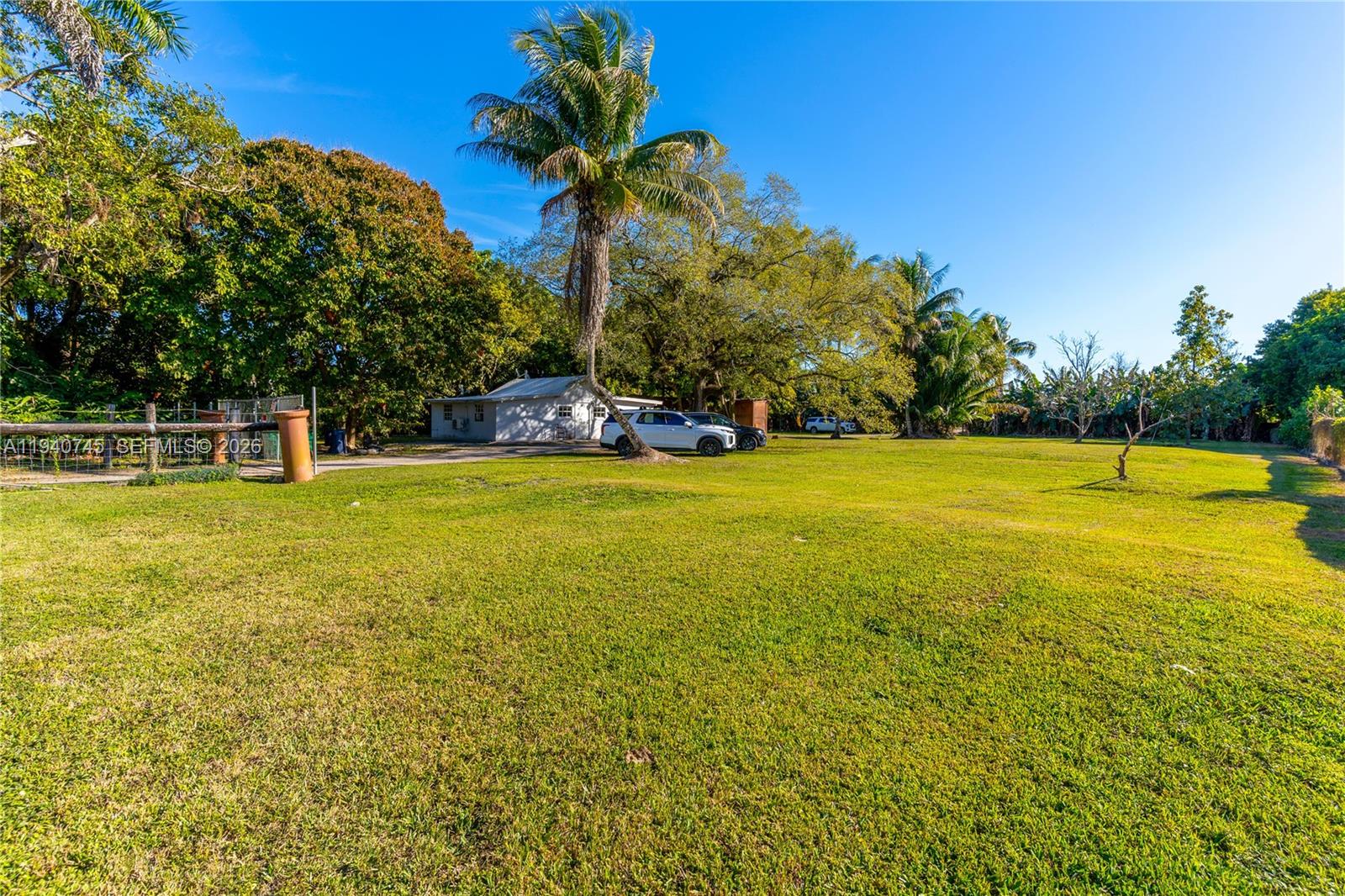 19750 Sw 136th Street Property Photo 17