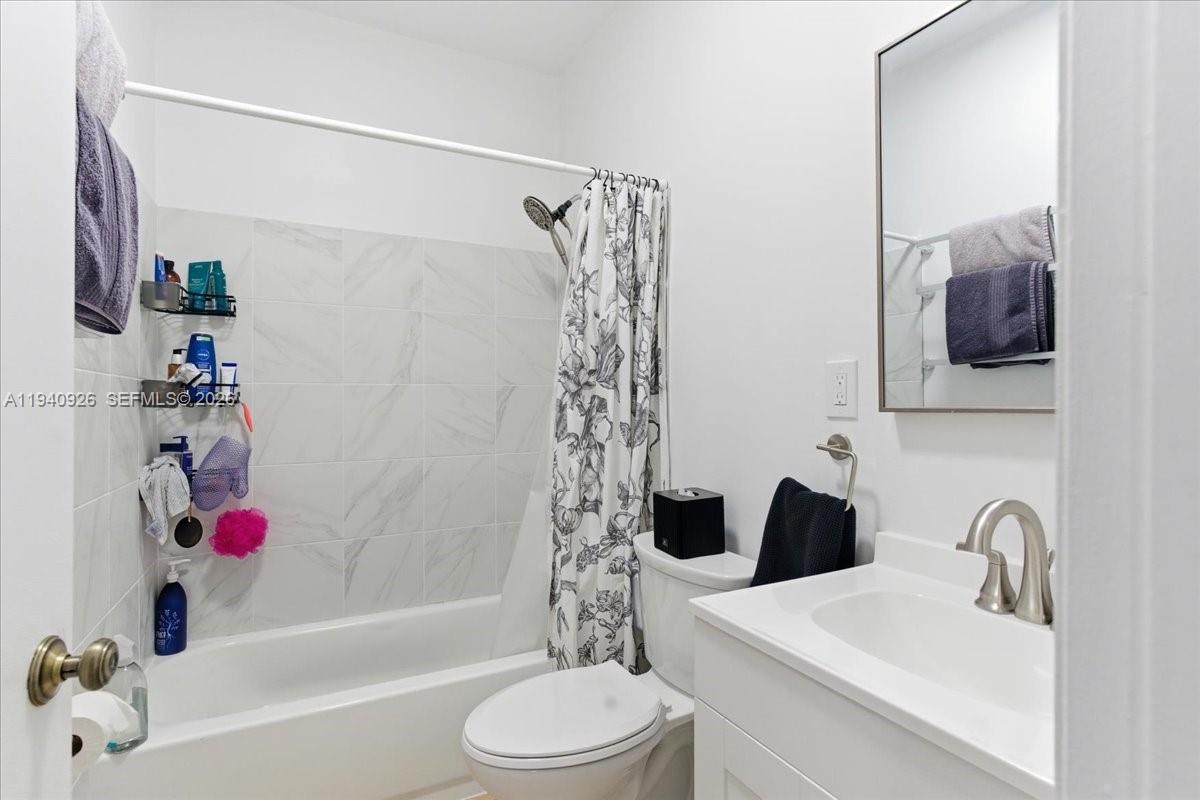 632 15th Street Property Photo 13