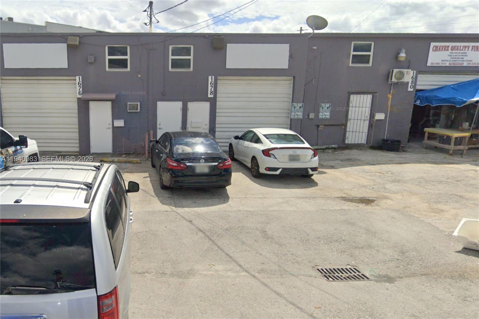 1678 W 31st Place Property Photo 1