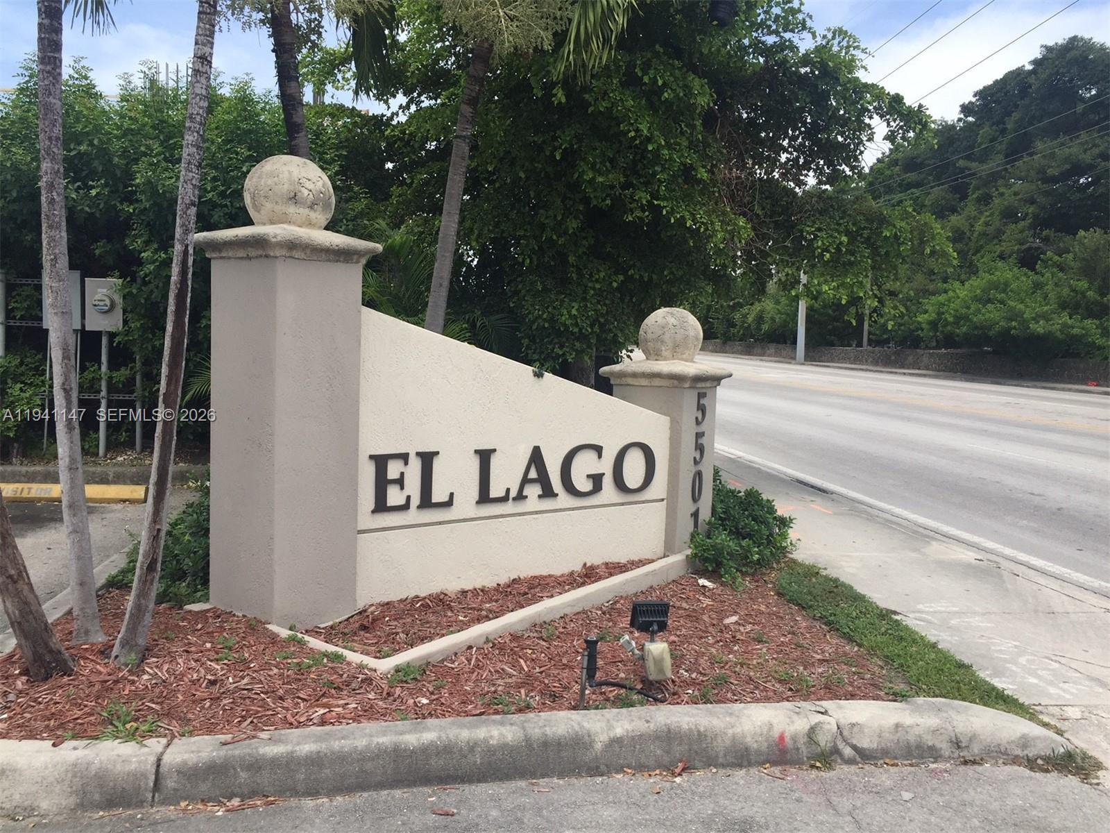 5505 NW 7th Street W406