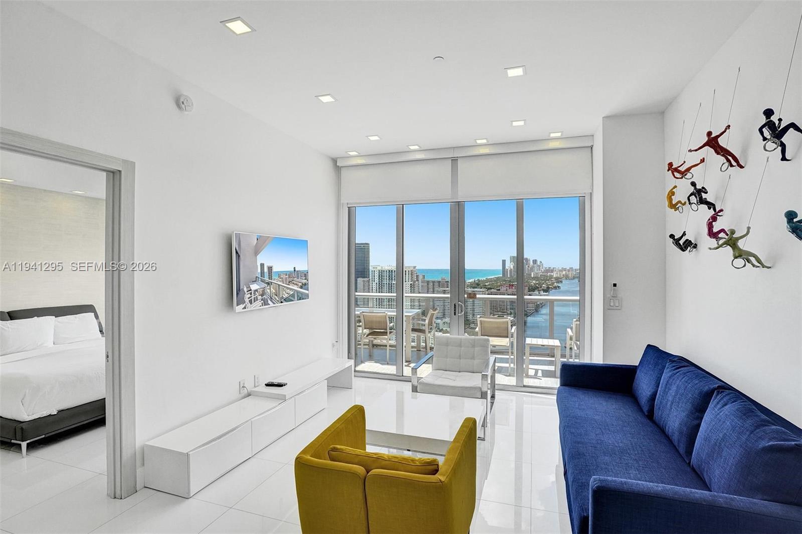 2600 E Hallandale Beach Boulevard T3303 Property Photo 1