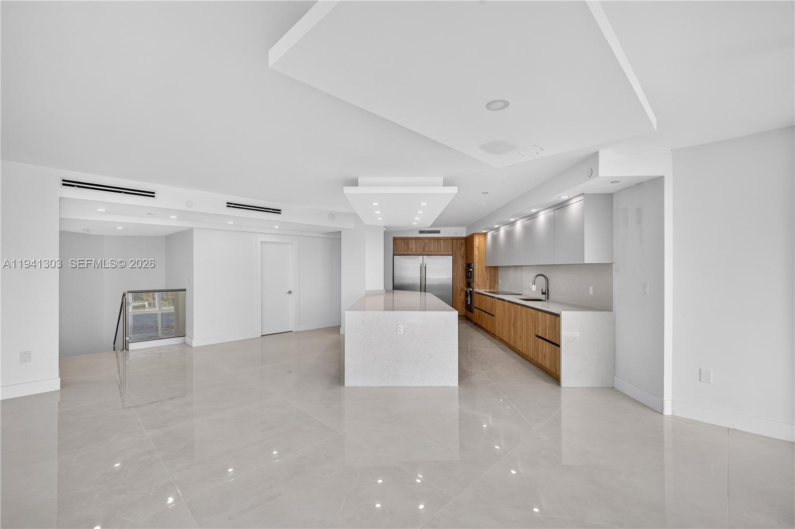 4000 Island Boulevard 2701 Property Photo 24