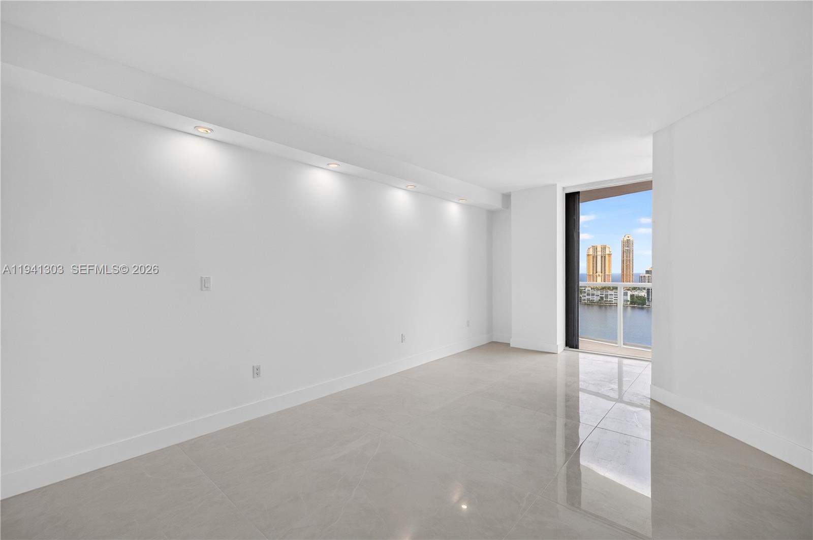4000 Island Boulevard 2701 Property Photo 48