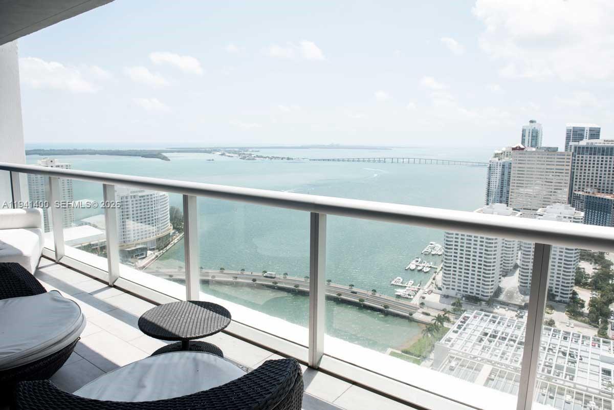 495 Brickell Avenue 3805 Property Photo 1