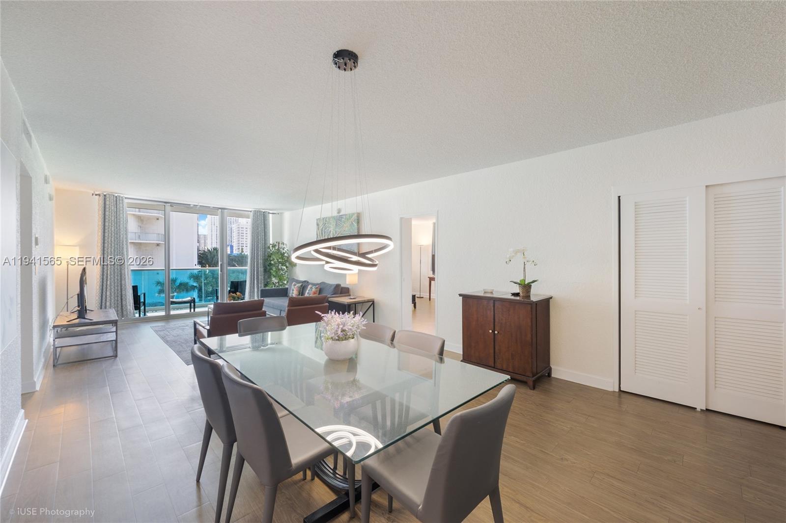 4001 S Ocean Drive 3b Property Photo 2