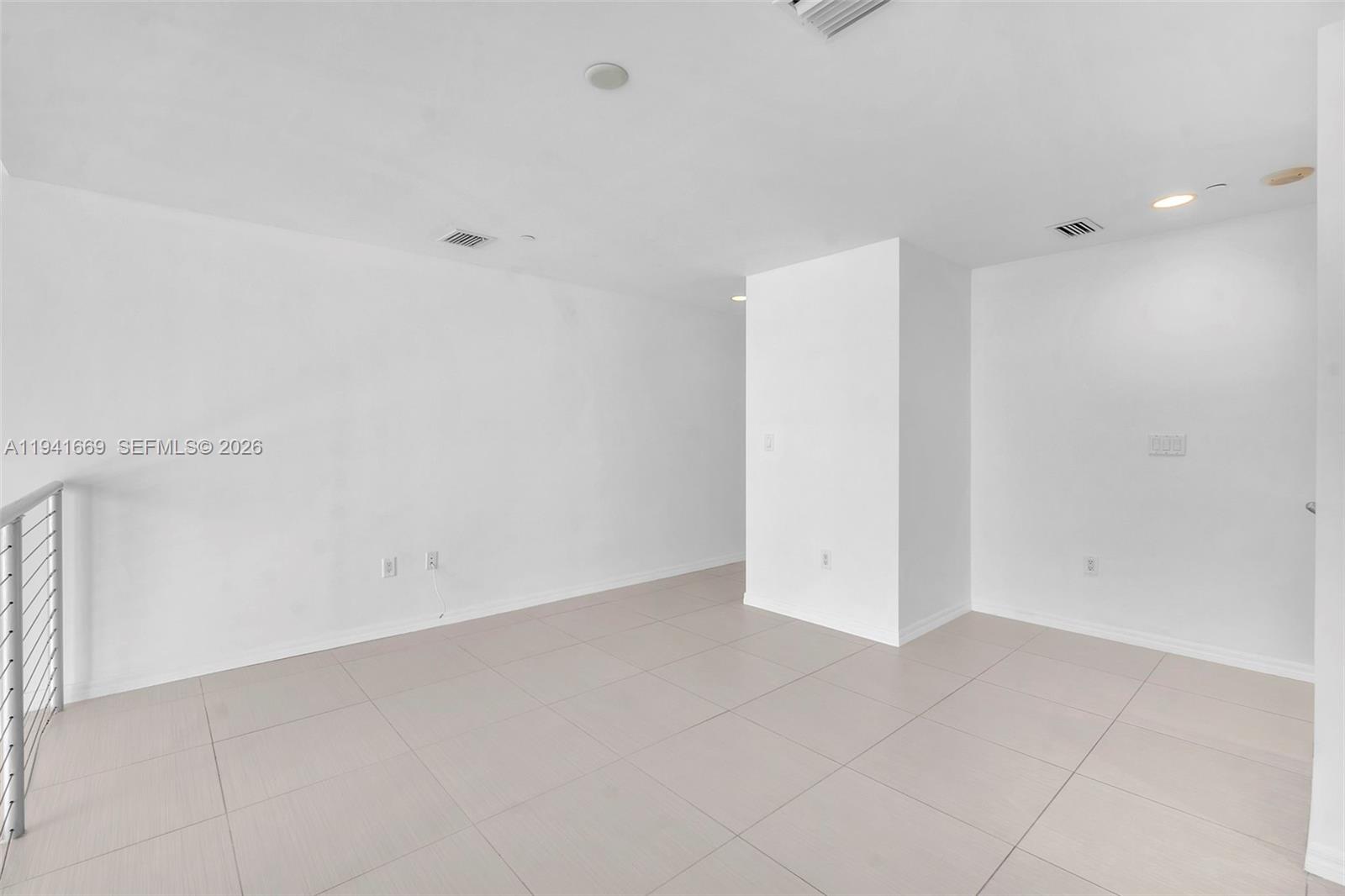 1050 Brickell Avenue 2418 Property Photo 22