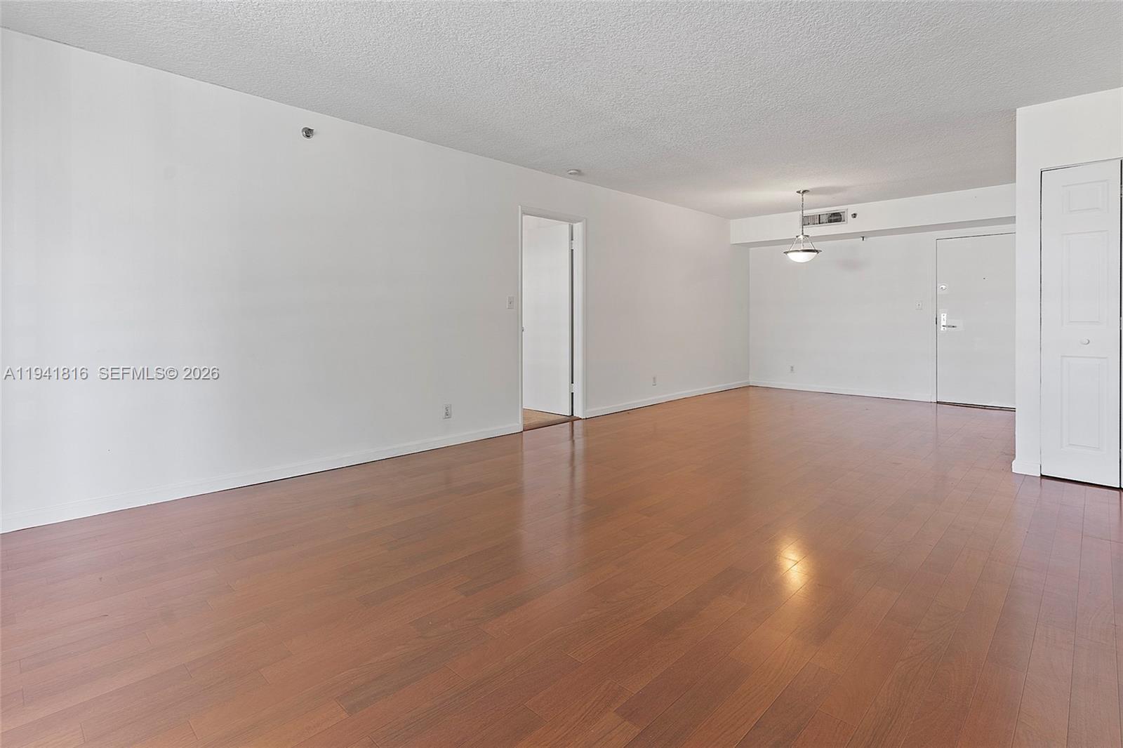 3300 Ne 192nd Street 202 Property Photo 18