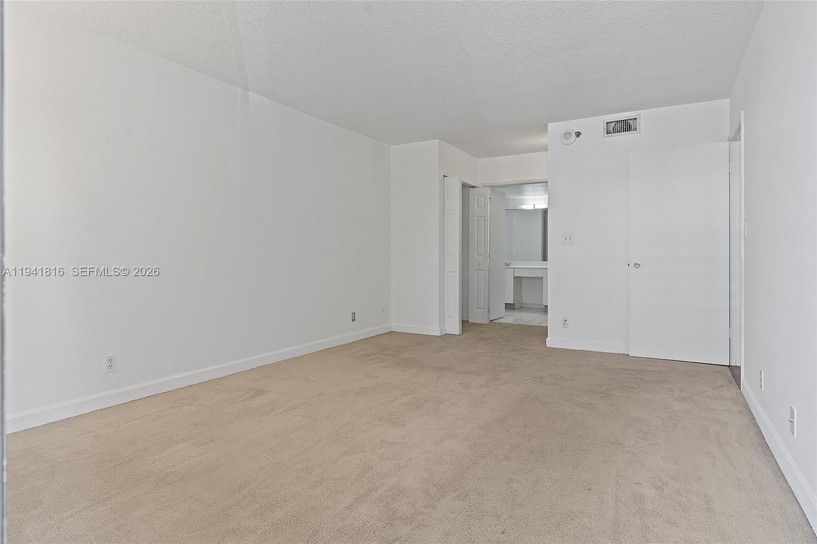 3300 Ne 192nd Street 202 Property Photo 29