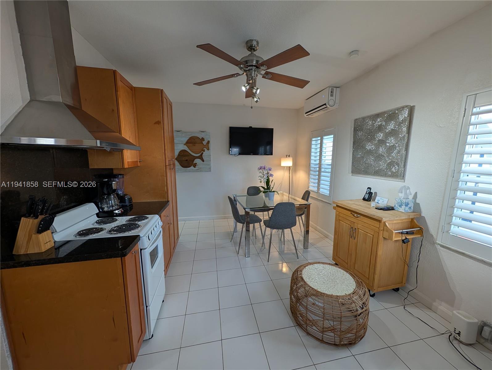 1908 N Ocean Drive 1b & 2b Package Property Photo 32