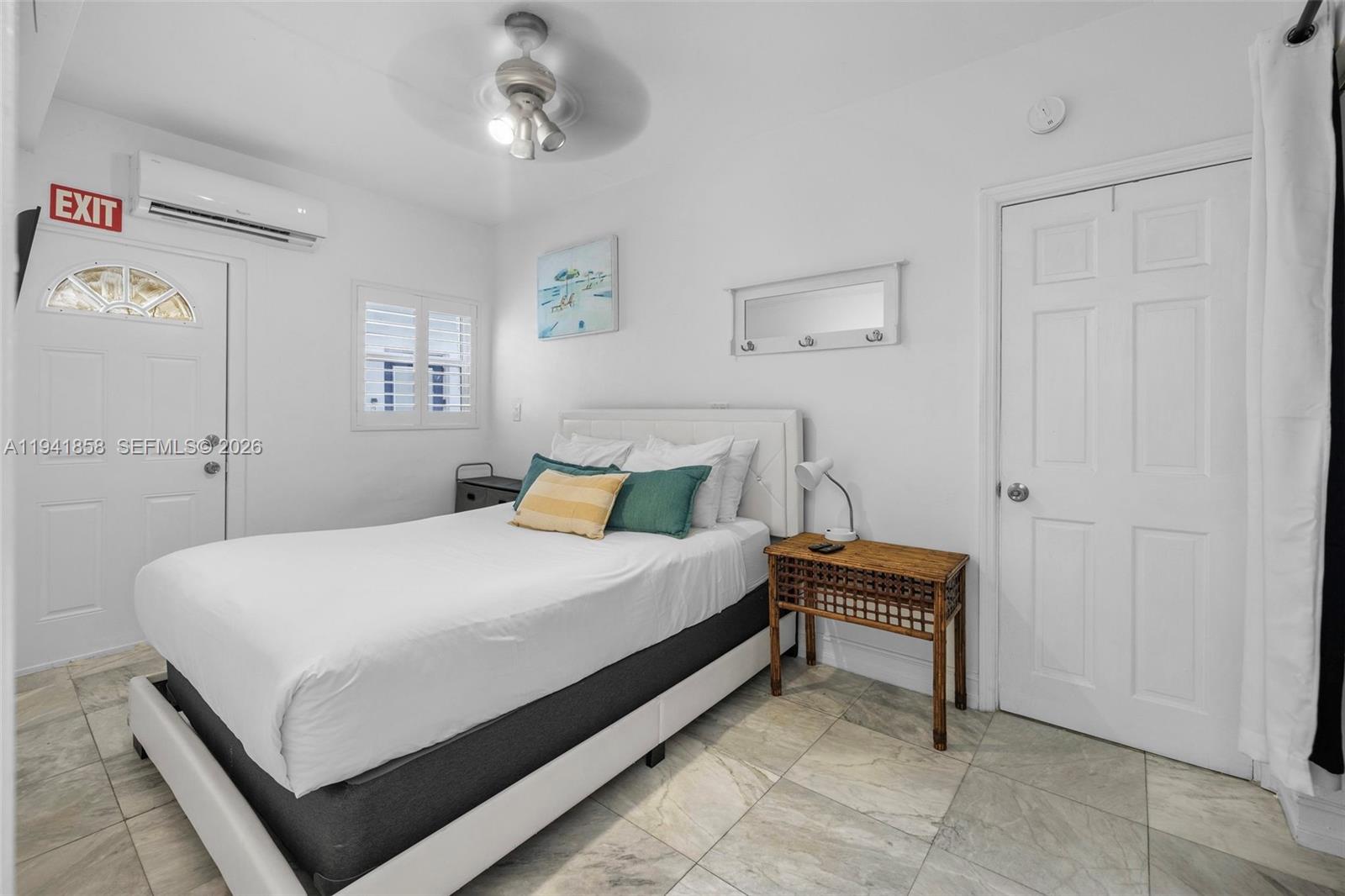 1908 N Ocean Drive 1b & 2b Package Property Photo 33