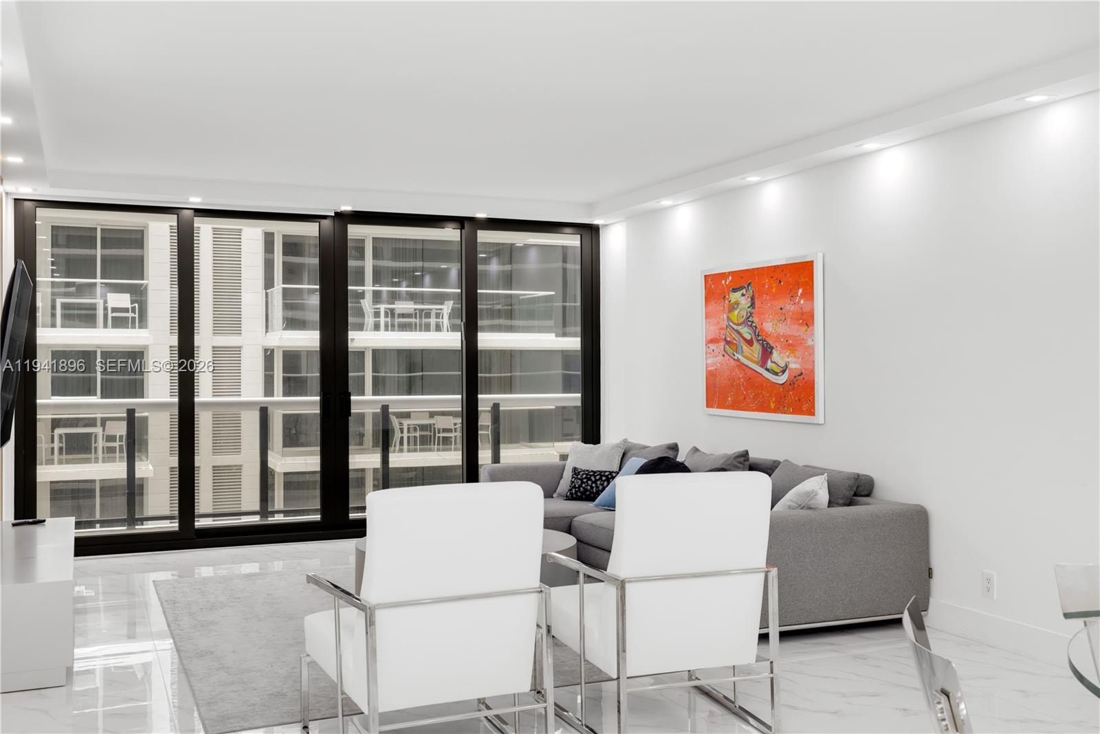 9455 Collins Avenue 806 Property Photo 11