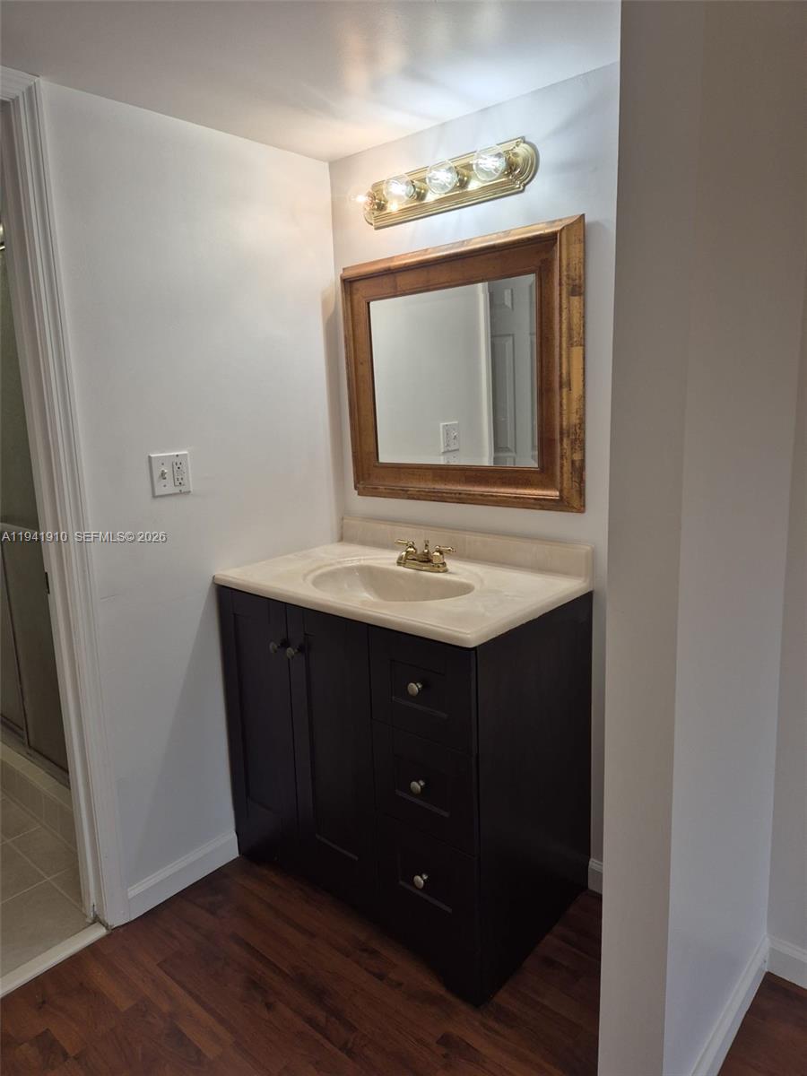 A11941910 Property Photo 2