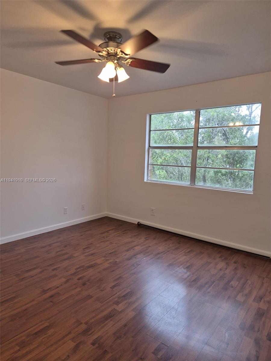 A11941910 Property Photo 5