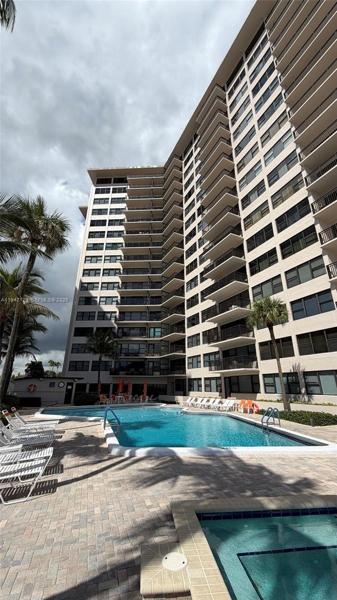 3800 Galt Ocean Drive 1414 Property Photo 2