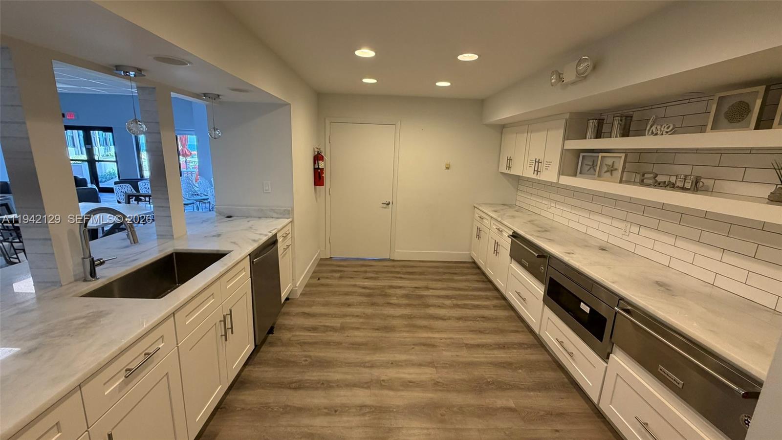 3800 Galt Ocean Drive 1414 Property Photo 13