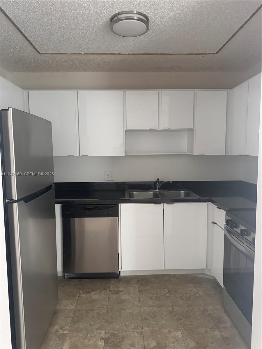 10916 Royal Palm Boulevard 10916 Property Photo 15