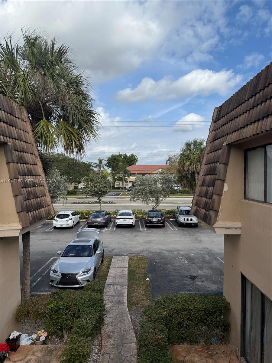 10916 Royal Palm Boulevard 10916 Property Photo 18