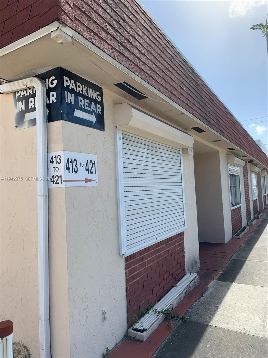 413 S Federal Highway Property Photo 10
