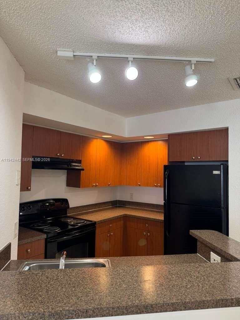 A11942442 Property Photo 1