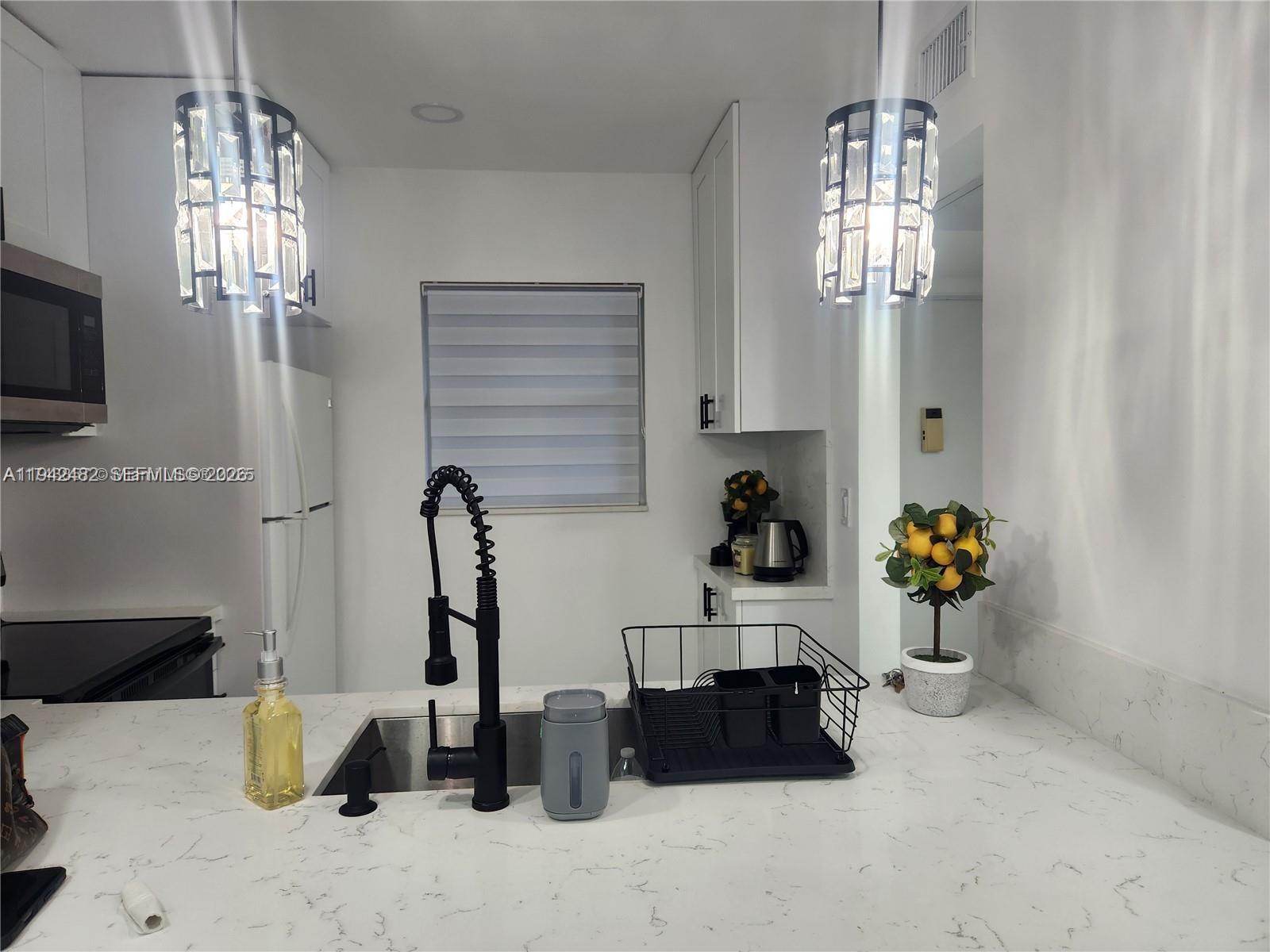 5001 NW 34th Street 305