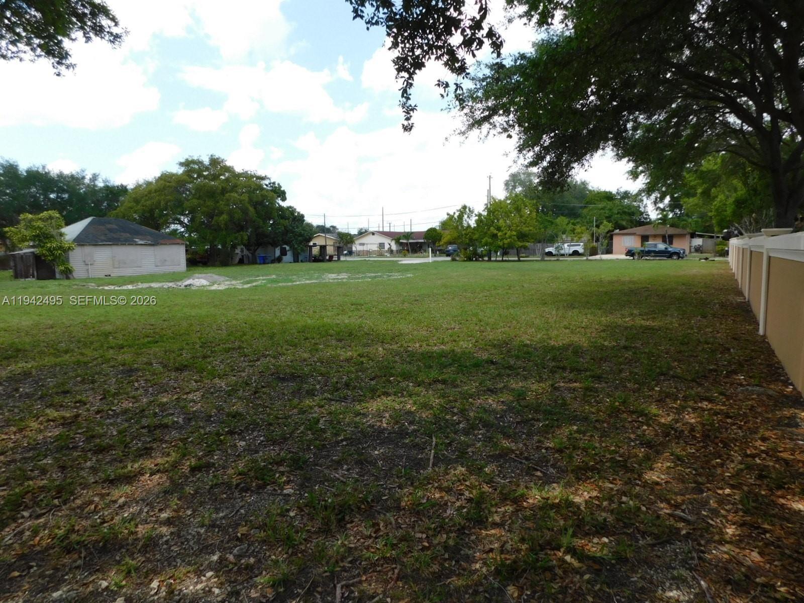 5830 Liberty Street Property Photo 4