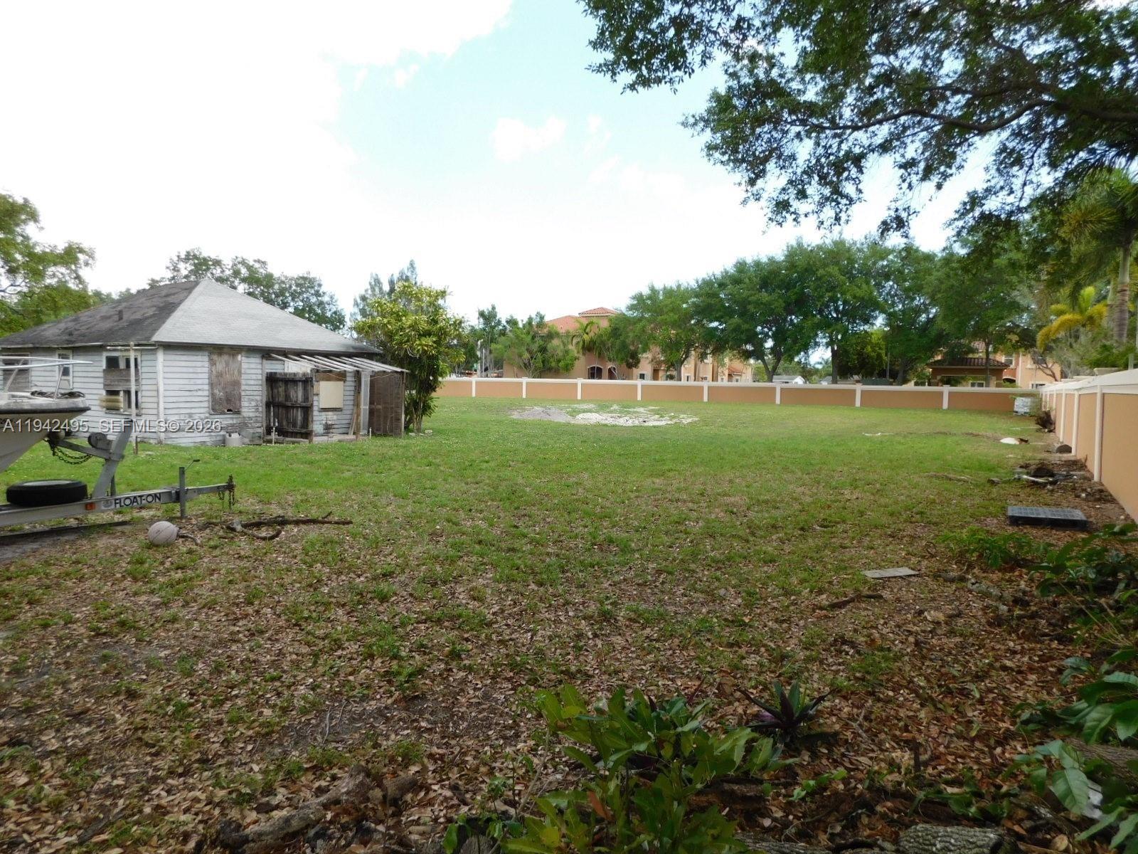 5830 Liberty Street Property Photo 7