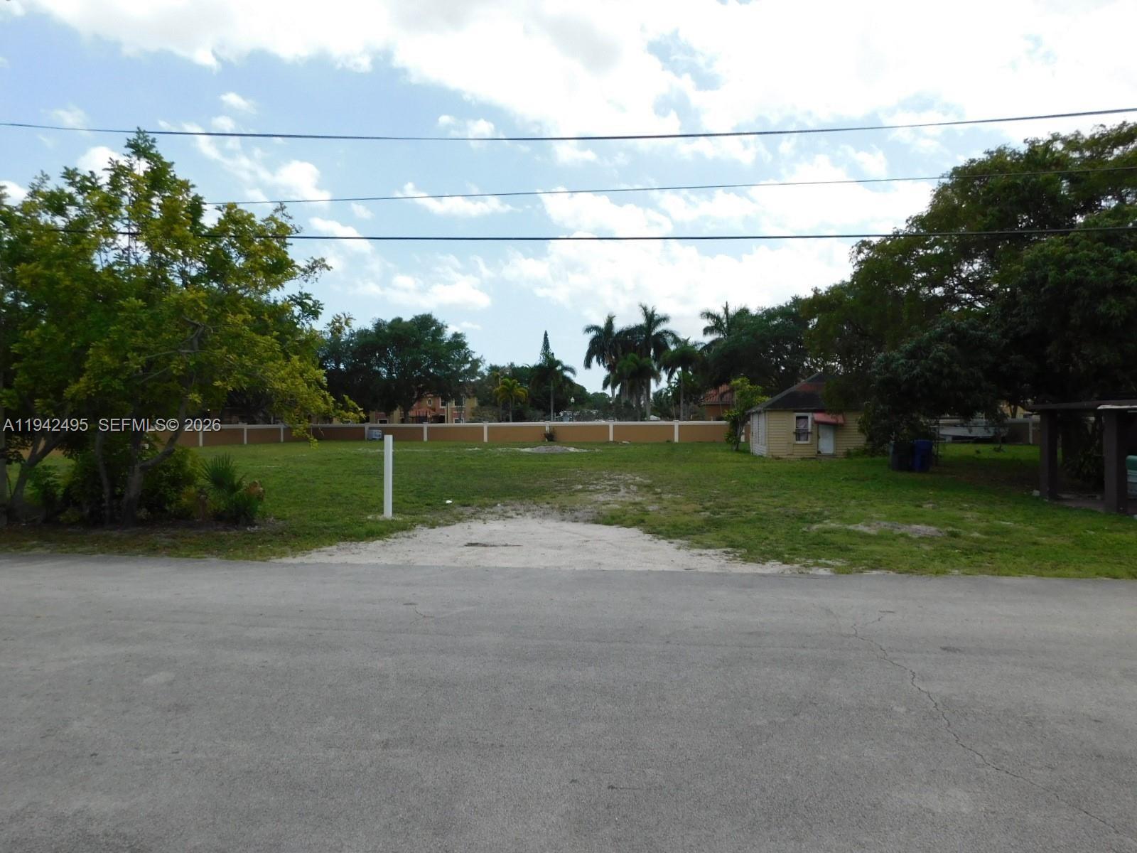 5830 Liberty Street Property Photo 9
